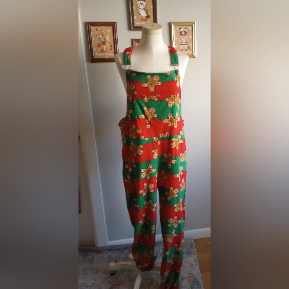 🎄Unisex L Gingerbread Person Overalls🎄